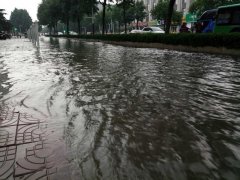 自動(dòng)雷達(dá)水位雨量監(jiān)測(cè)系統(tǒng)，為防汛預(yù)警提供數(shù)據(jù)保障